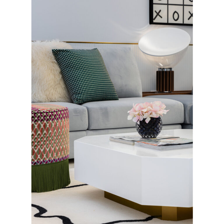 Classy Coffee Table | Interdesign