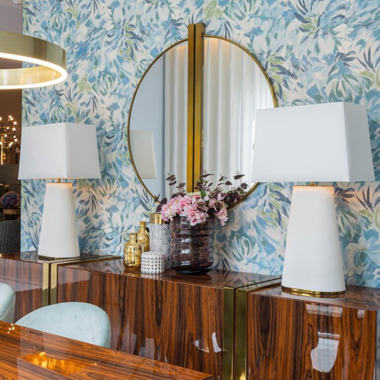 Kiss Table Lamp | Interdesign