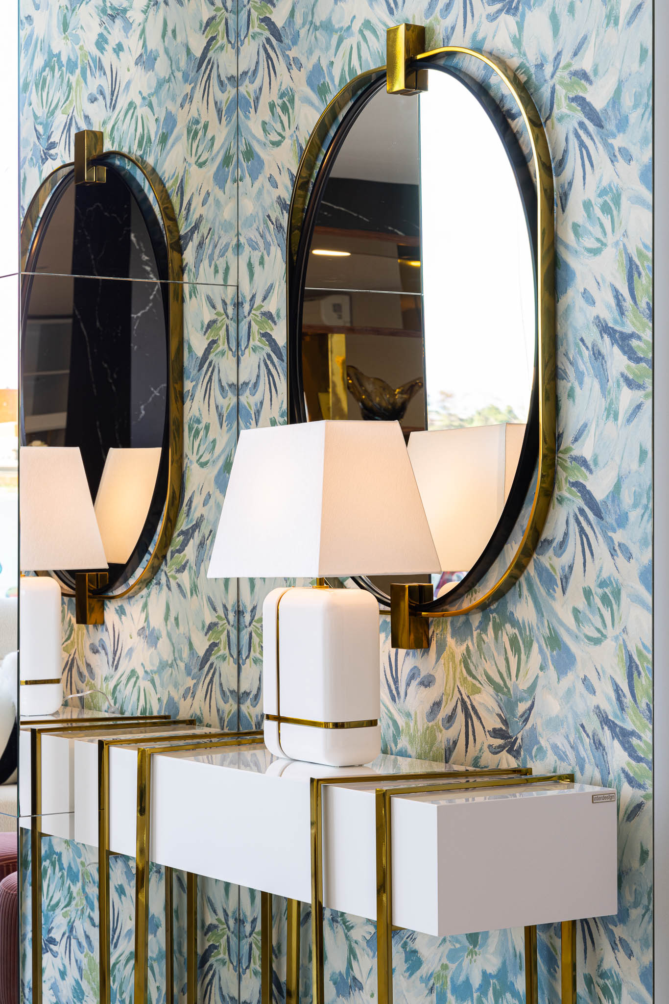 Romeo Table Lamp | Interdesign