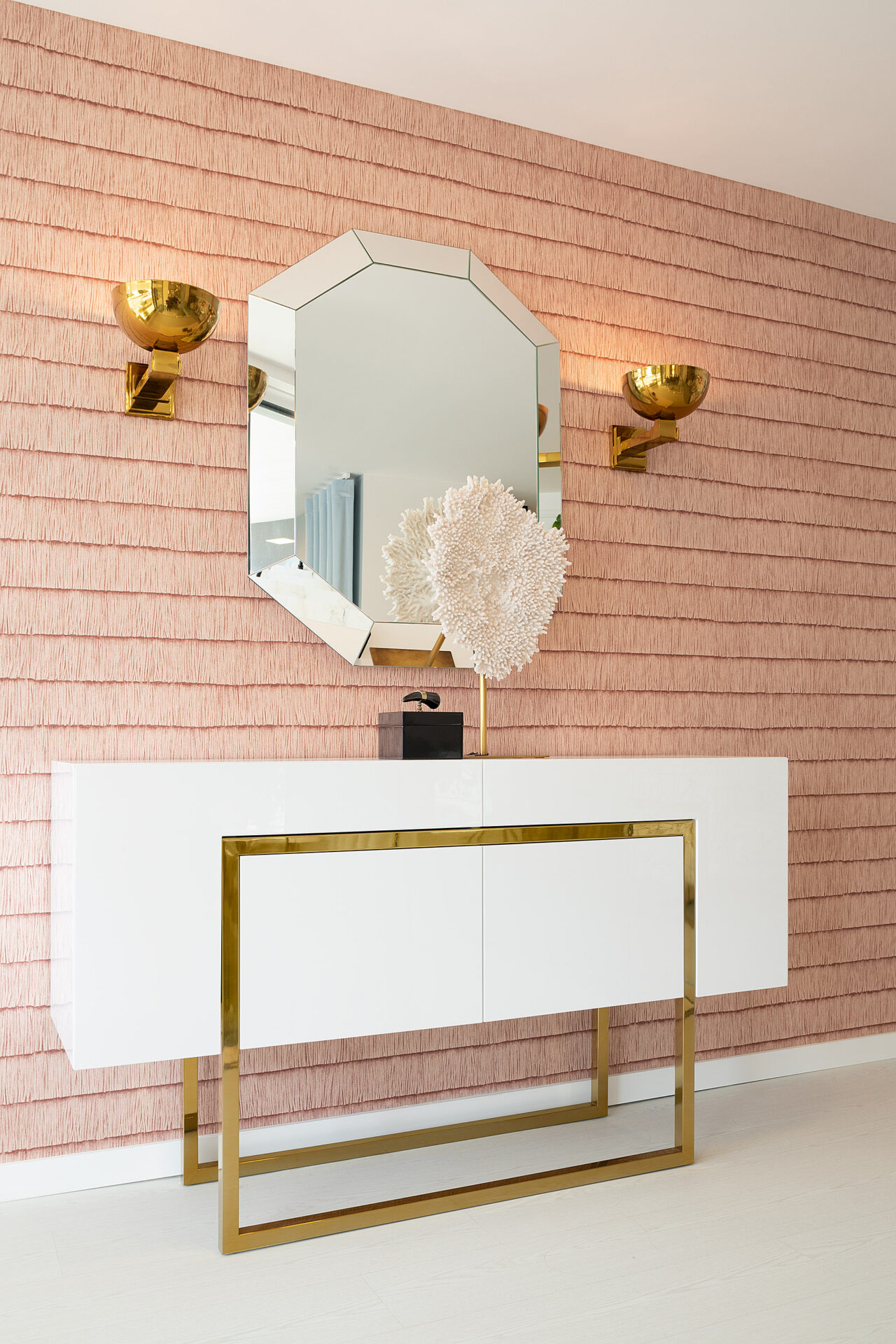 Consola Lush | Interdesign