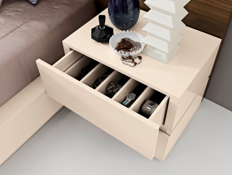 Opus Bedside Table | Interdesign