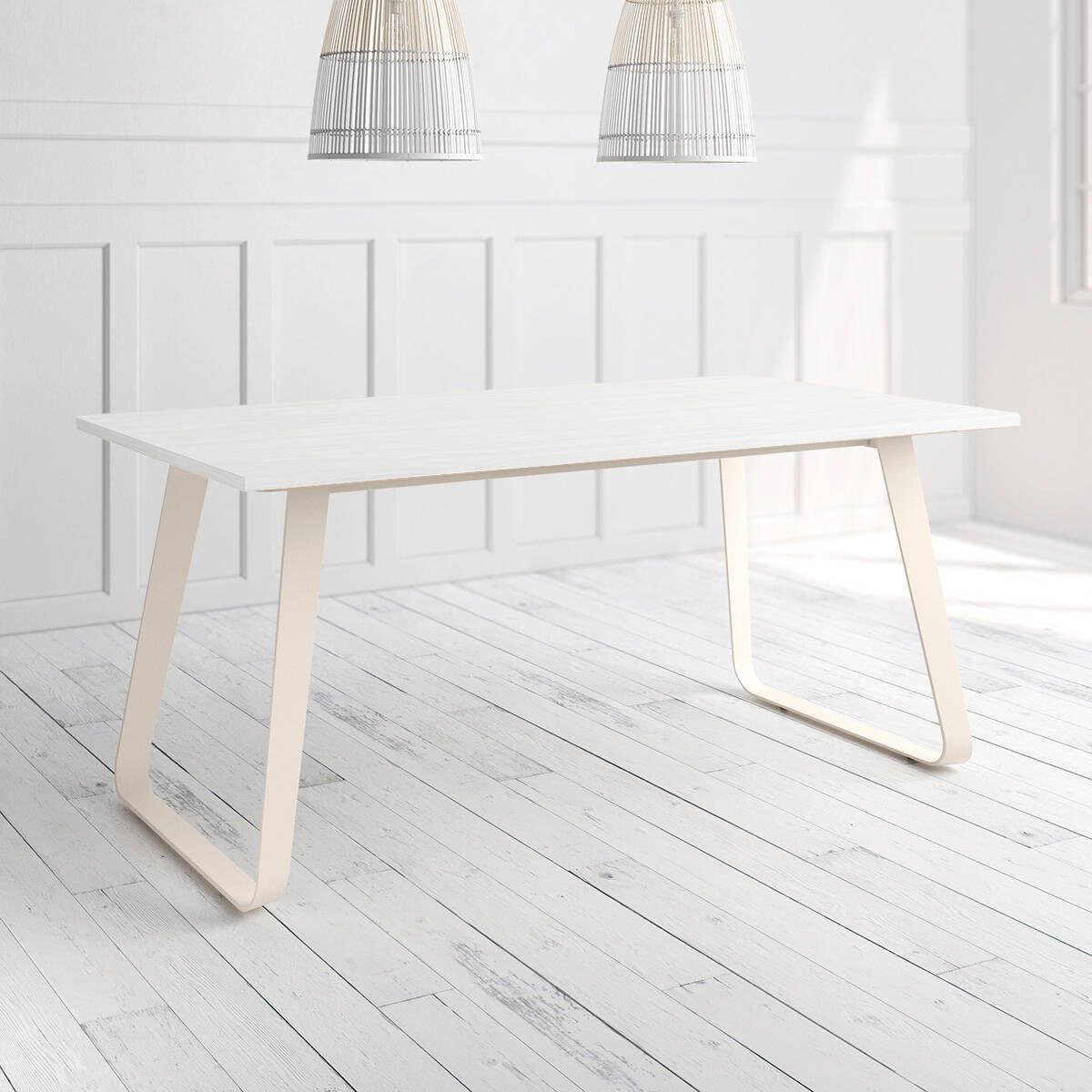 Como Table | Interdesign