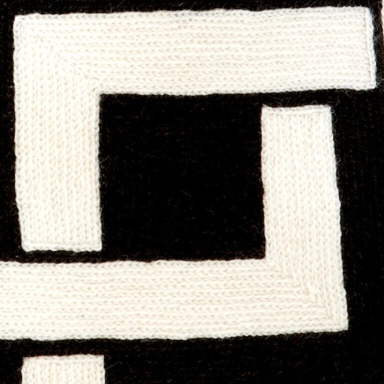 BLAKES Pillow | Interdesign