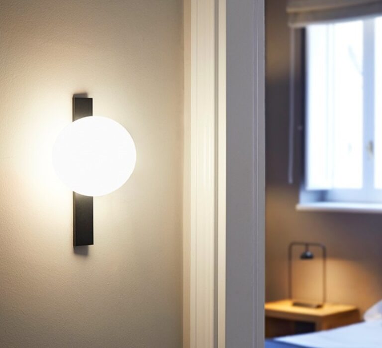 CIRC I Wall Lamp | Interdesign