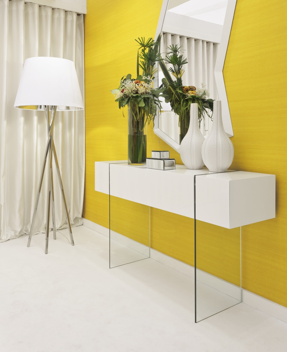 Pure Console (Outlet) | Interdesign