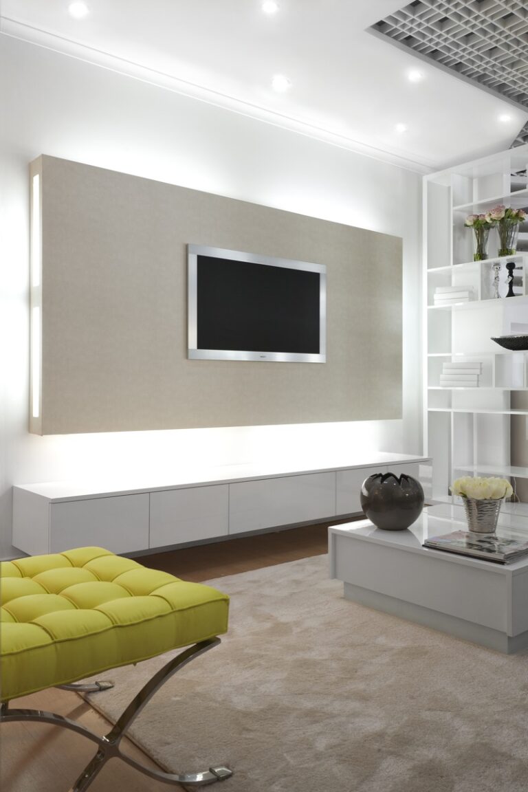 Ocean Tv Stand (Outlet) | Interdesign