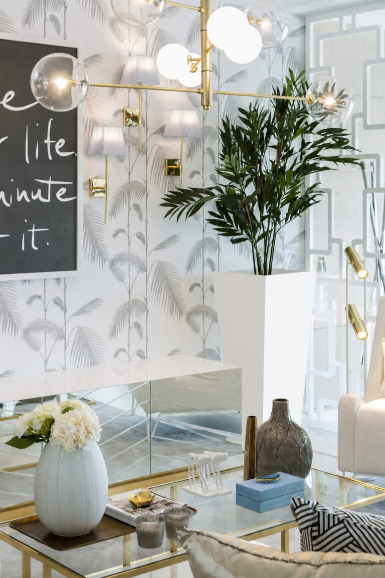 Adore Vase (Outlet) | Interdesign