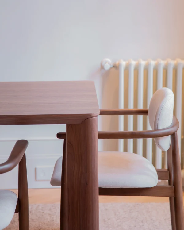 Mayra Dining Table | Interdesign